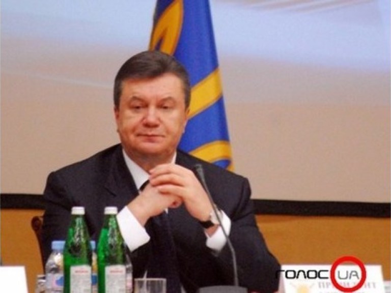 В Украине должно быть создано «единое окно» для выдачи разрешительной документации — Янукович