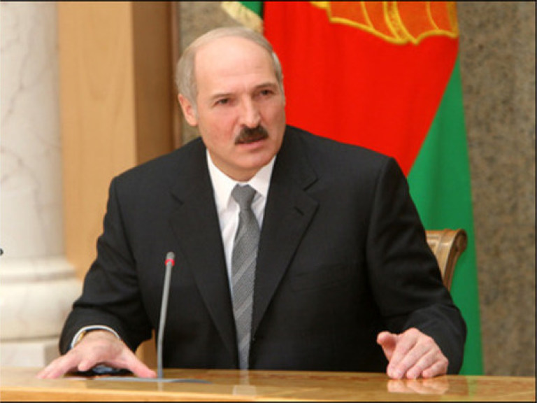 Лукашенко: Нужно спросить у Януковича, почему я отсутствовал на чернобыльских мероприятиях
