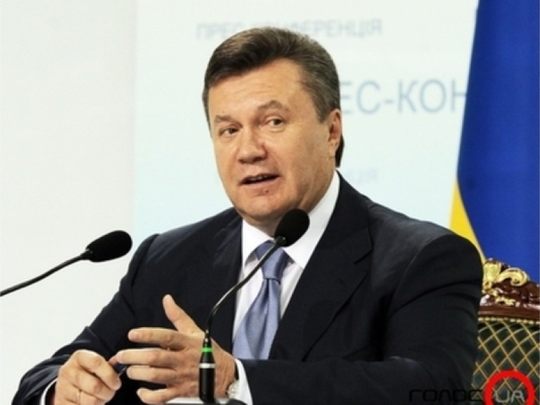 Янукович хочет, чтобы &#171;Одесса-Броды&#187; достроили до Балтийского моря