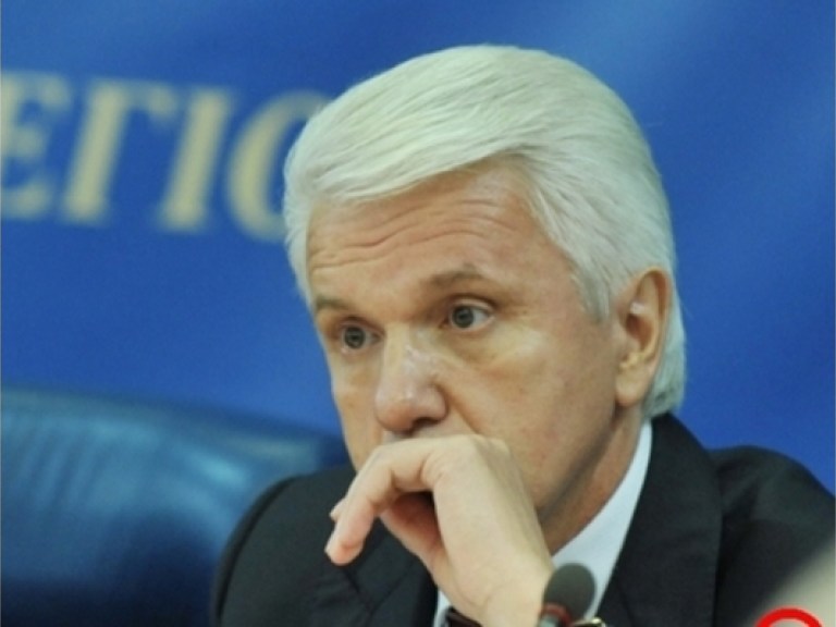 Литвин присоединился к тем, кто призывает Луценко прекратить голодовку