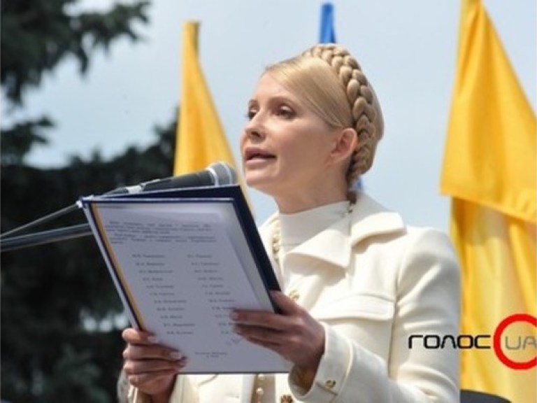 Тимошенко пожаловалась Пшонке на Кузьмина