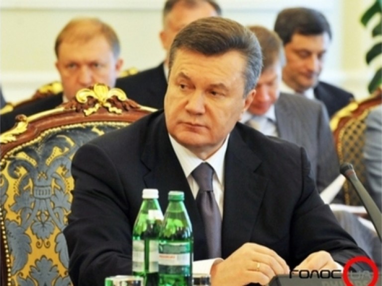 Янукович хочет отобрать у Минобороны леса
