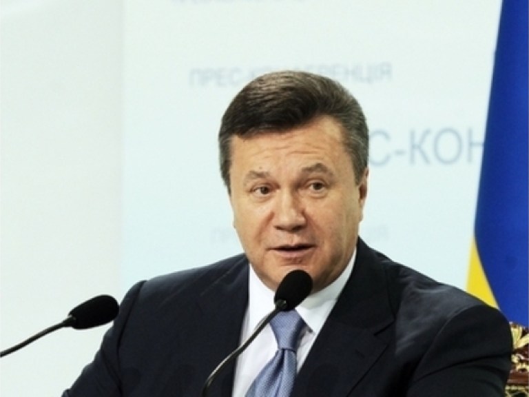 Со следующего года в Украине заработает рынок земли &#8212; Янукович