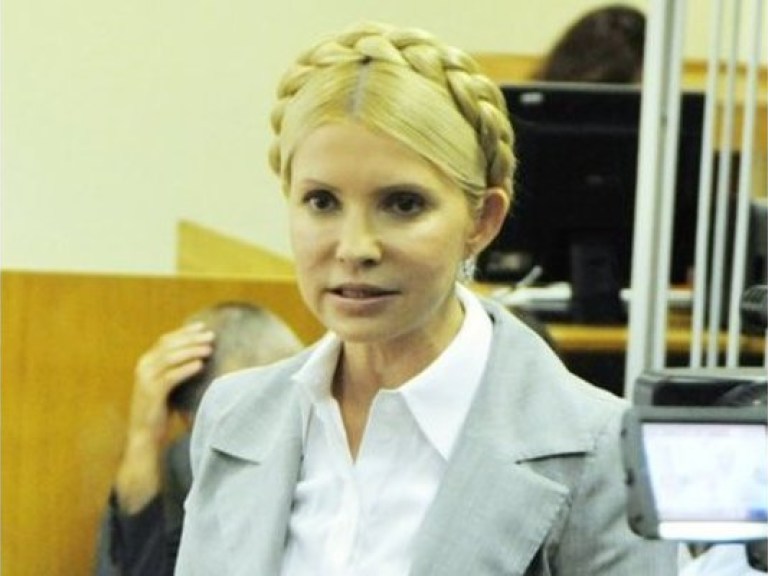 Тимошенко прибыла в суд вовремя