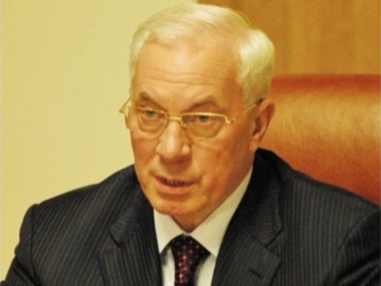 Азаров выразил соболезнования премьеру Осло в связи с гибелью людей