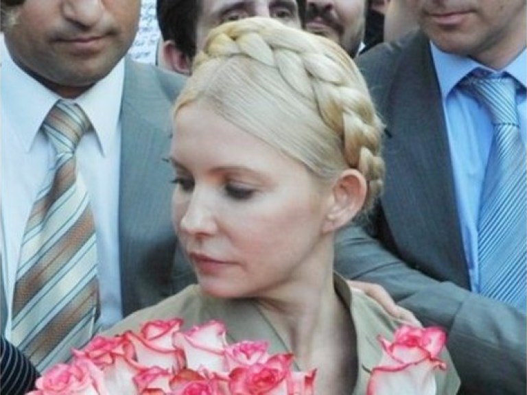 Тимошенко просит три дня на поиски новых адвокатов