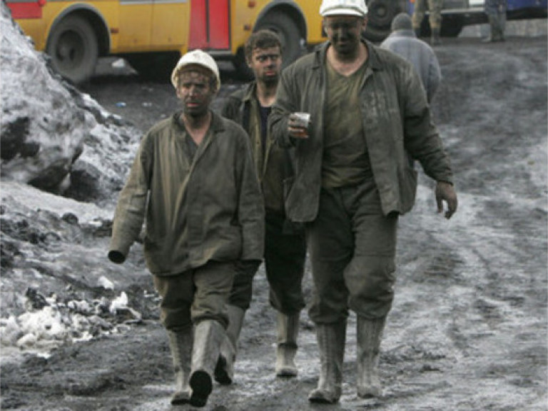 На шахте Луганщины вспыхнул метан: пострадали 26 горняков