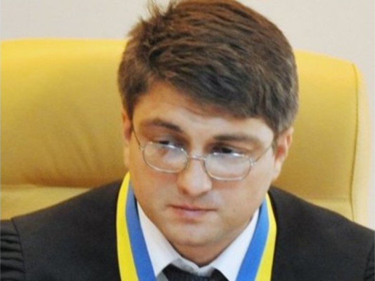 На приветствие Тимошенко Киреев отреагировал просьбой не нарушать дисциплину