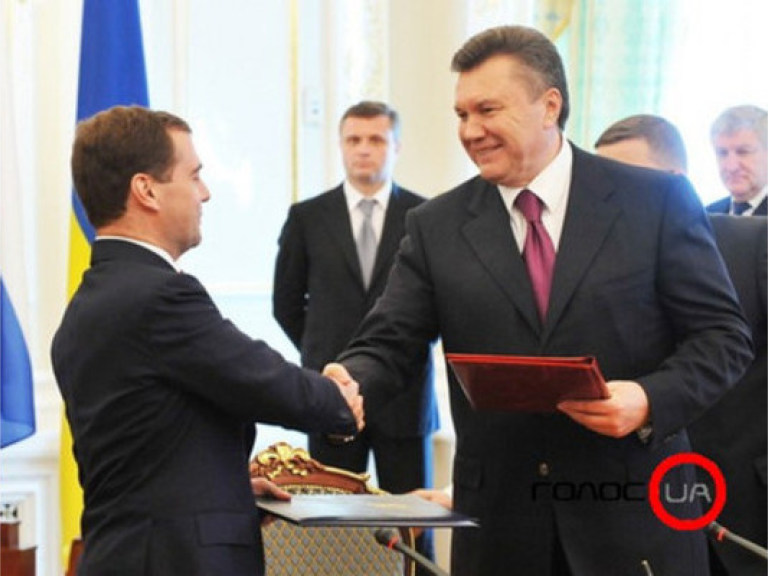 Медведев и Янукович в Сочи будут говорить о спорте