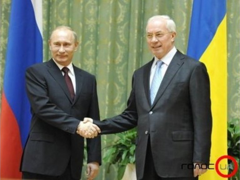 Азаров предложил Путину восстановить газовый контракт 2004 года