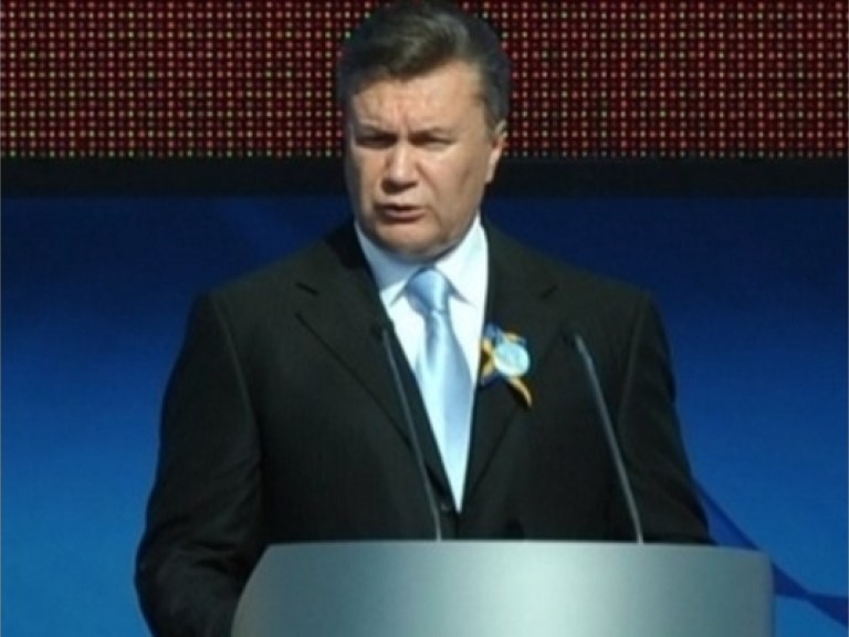 Янукович призвал глав государств СНГ подписать Договор о зоне свободной торговли