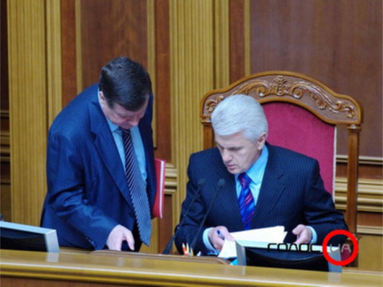 Завтра Верховная Рада рассмотрит вопрос об отмене закона про пенсионную реформу — Литвин