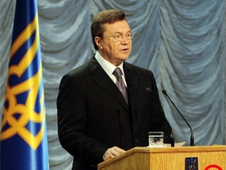 Нужно укреплять влияние ООН и ОБСЕ &#8212; Янукович