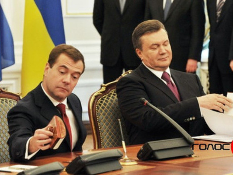 Янукович сегодня поедет в гости к Медведеву