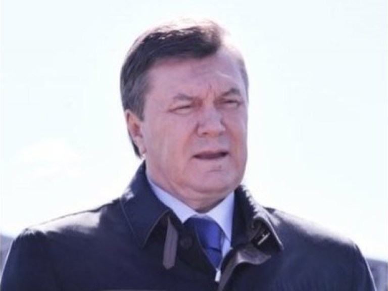 Янукович принял участие в торжествах в Софиевском соборе
