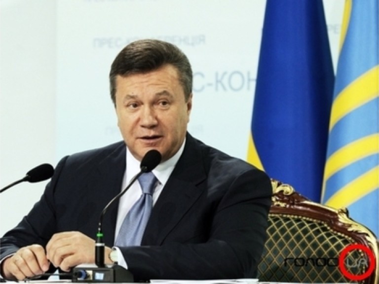 Янукович пожелал предпринимателям и промышленникам плодотворной работы