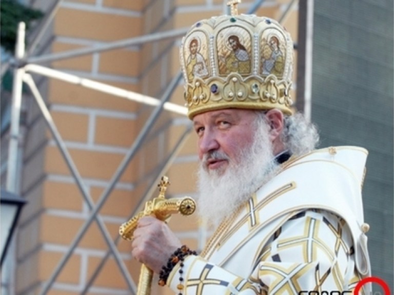 Митингующие вынудили патриарха Кирилла изменить программу визита в Молдавию
