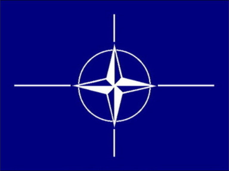 НАТО предлагает Украине помощь в проведении Евро-2012