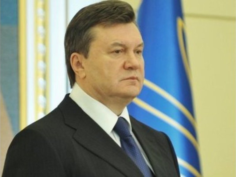 Украинские эксперты будут следить за ситуацией в мире в режиме он-лайн &#8212; Янукович