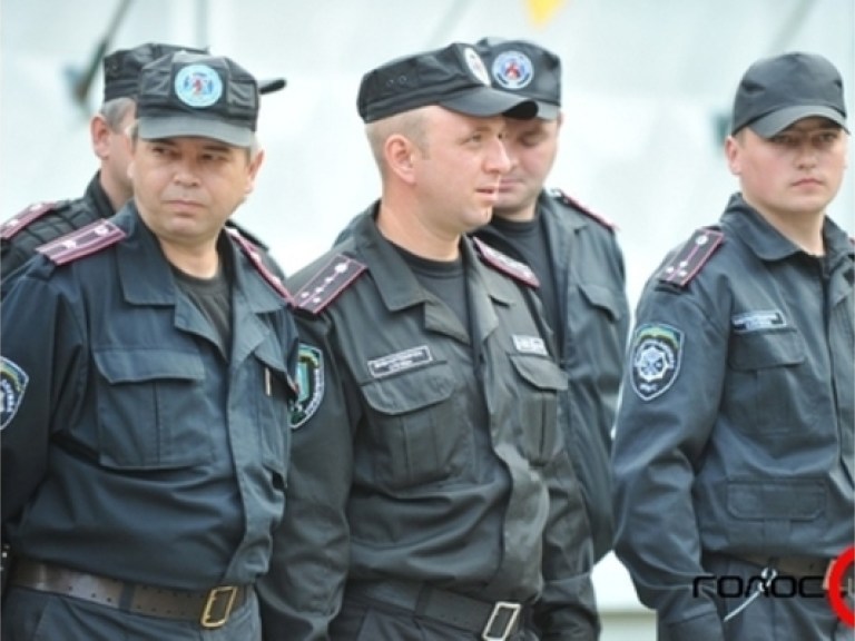 Милиция нашла «стволы», о которых заявил Янукович