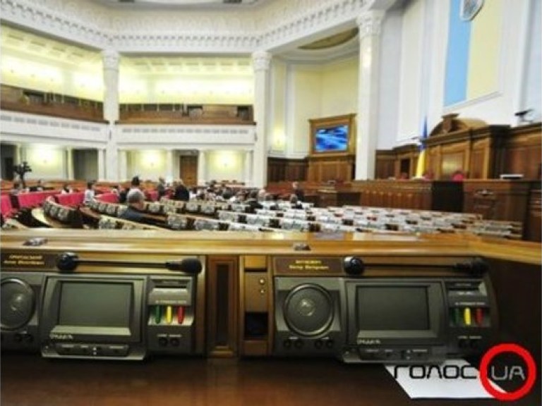 Большинство согласилось с оппозицией — декриминализацию Тимошенко отложили на потом