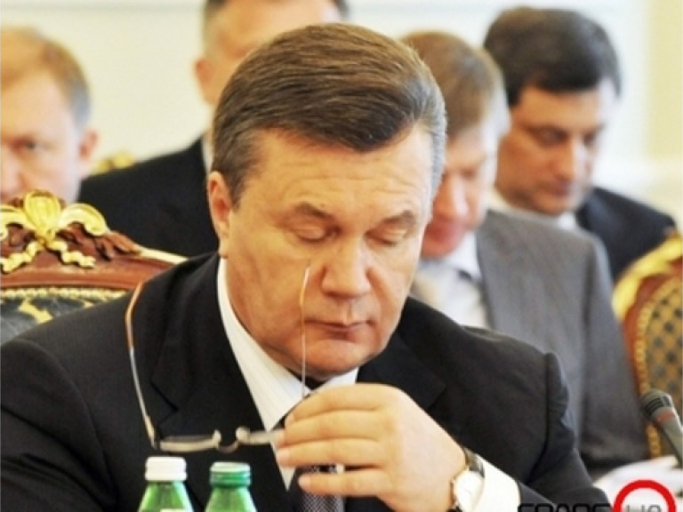 Янукович считает, что Могилев способен выполнить обязанности премьер-министра Крыма