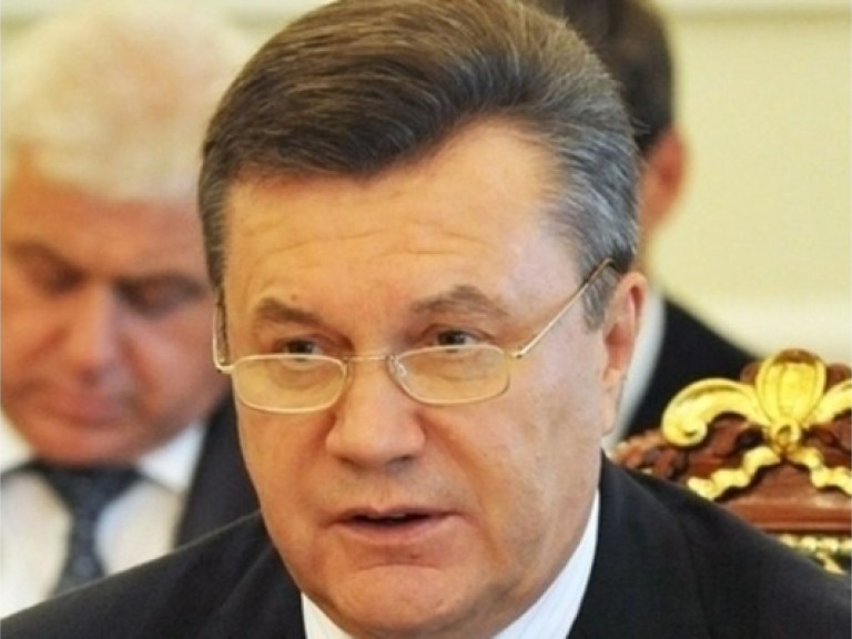 Янукович убеждает, что Могилев настроен на сотрудничество с крымскими татарами