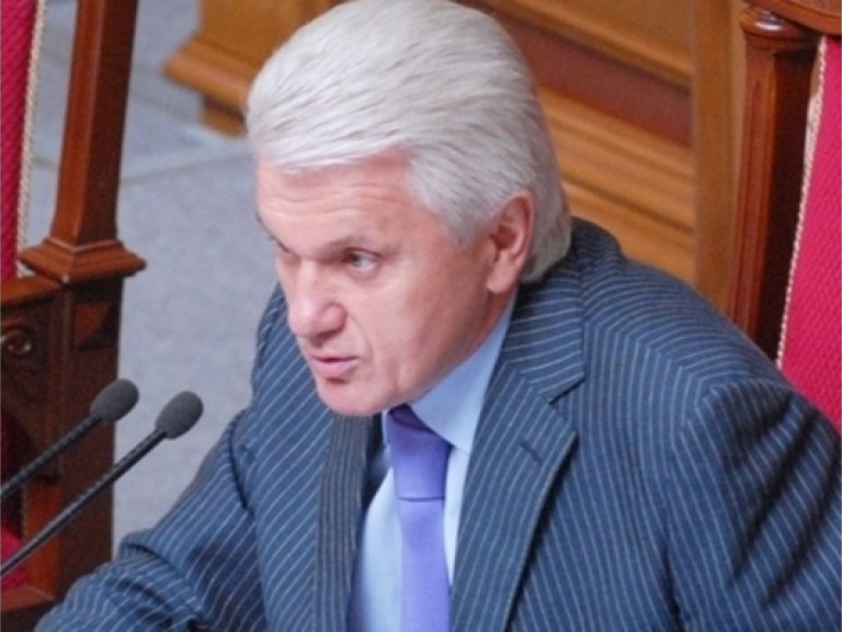 Литвин возмущен негативными оценками назначения Могилева в прессе