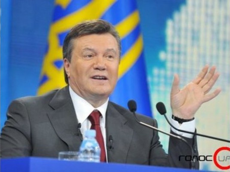 Янукович в который раз пообещал достойный уровень Евро-2012