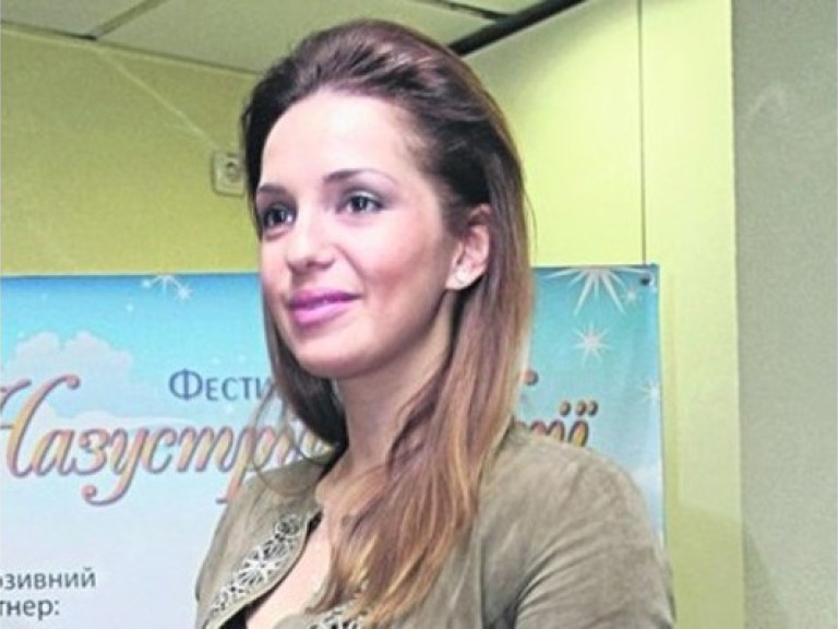 Евгения Тимошенко рассказала, почему ее отец выехал в Чехию
