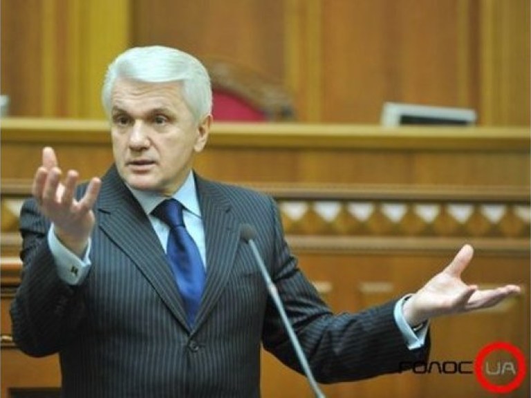 Литвин назвал оппозиционера “хамлом” и ушел в кабинет