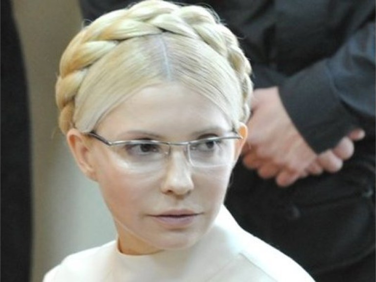 Тимошенко считает, что власть ее боится