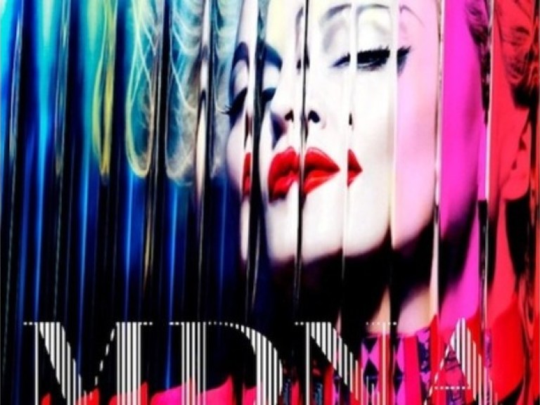 Мадонна выложила на Facebook обложку нового диска “M.D.N.A.”