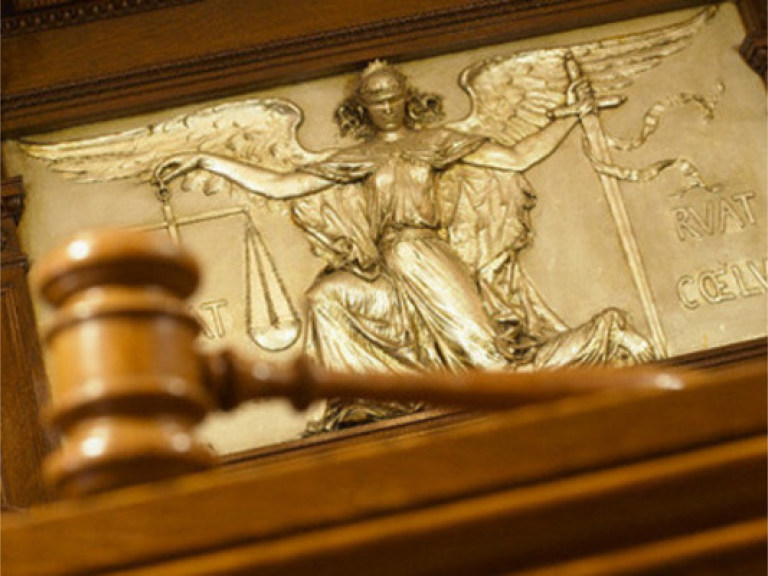 Адвокаты требуют в Американском суде вернуть в производство иск Луценко к ГПУ