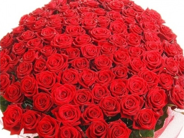 Украинским женщинам больше не нравятся красные розы