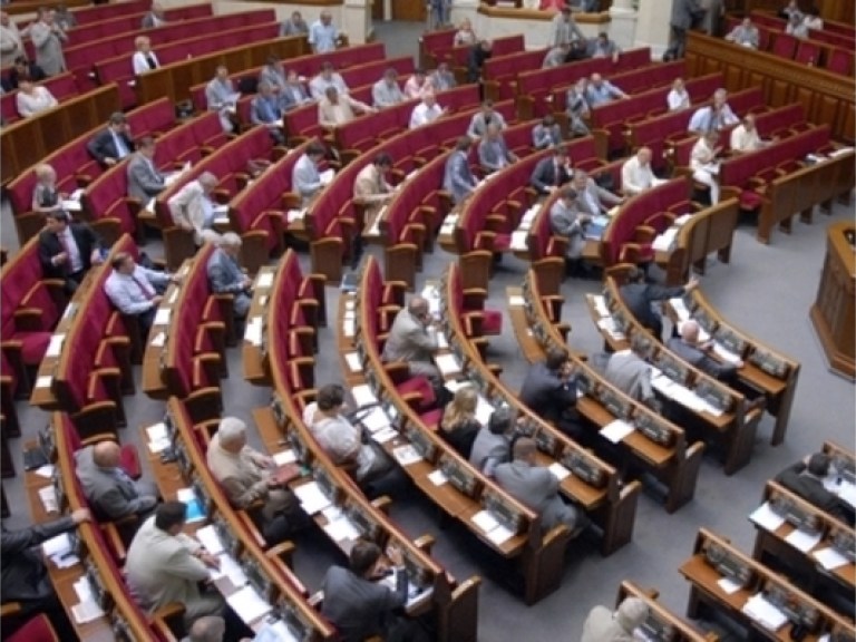 Парламент сегодня заслушает результаты проверки договора «Нафтогаза» с «Газпромом»