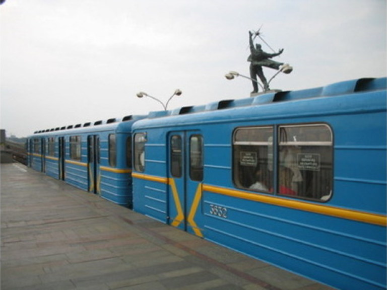 Метро остается самым надежным видом транспорта в Киеве — руководство метрополитена (ВИДЕО)