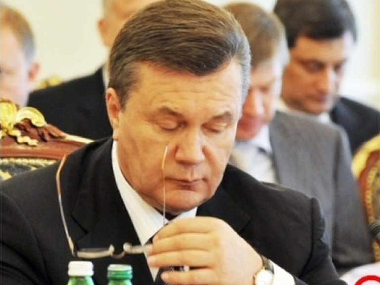 Янукович обещает, что выполнит все социальные инициативы
