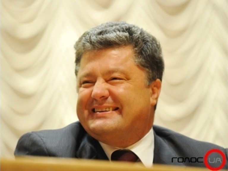 Янукович назначил Порошенко министром