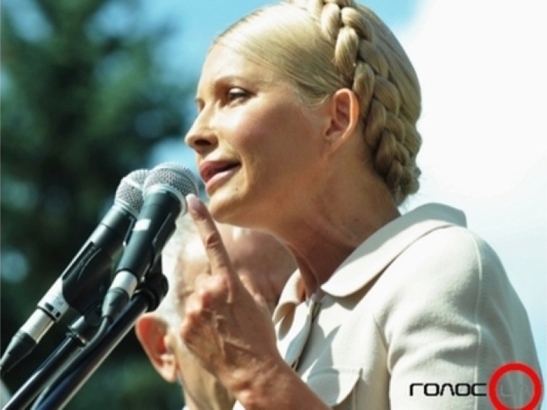 Если Тимошенко уедет лечится за границу, она не успеет на выборы — французские СМИ