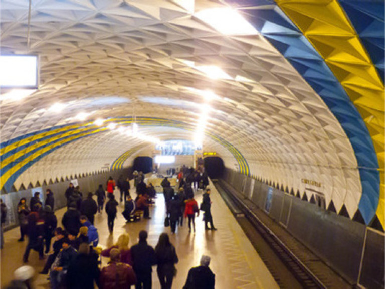 За информационные указатели харьковское метро переплатило в пять раз?