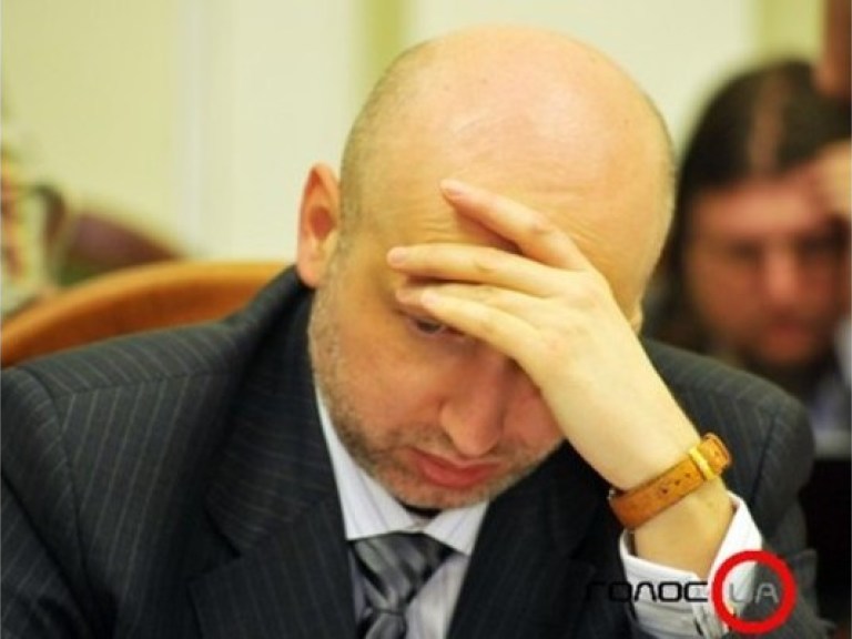 ГПУ взялась за Турчинова: подкупал журналистов квартирами