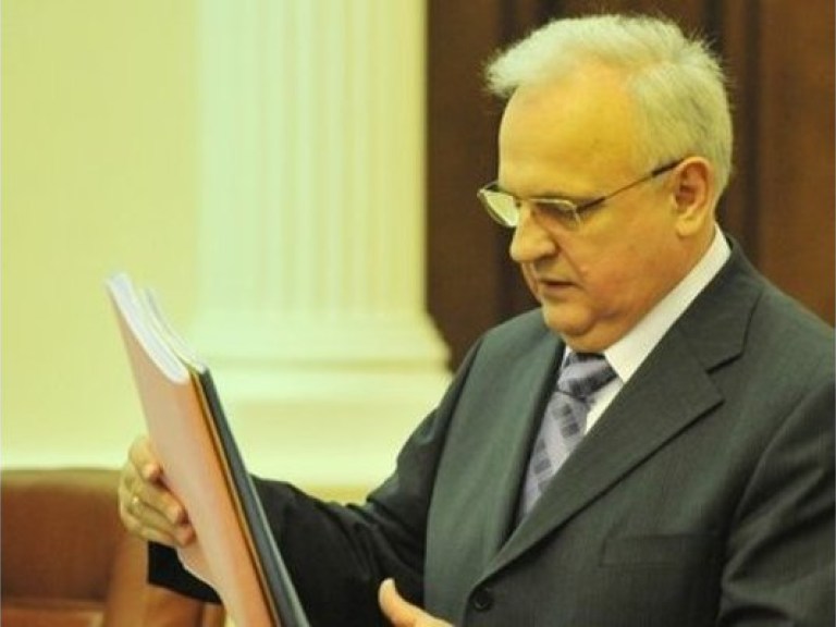 Президент заставил Близнюка переписывать закон об ОСМД