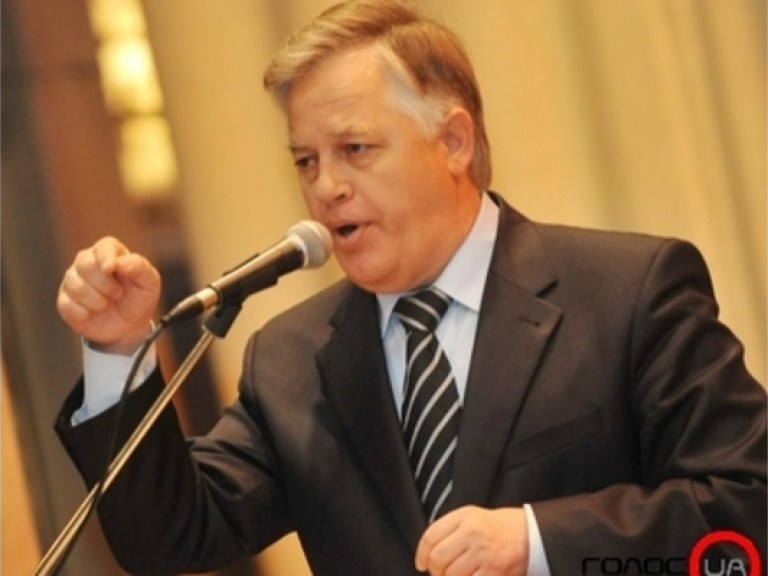 Симоненко не хочет менять действующий Трудовой кодекс