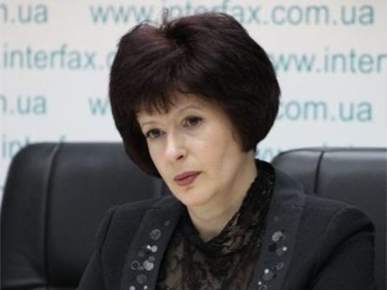 Лутковская поедет в тюрьму к Тимошенко только после присяги