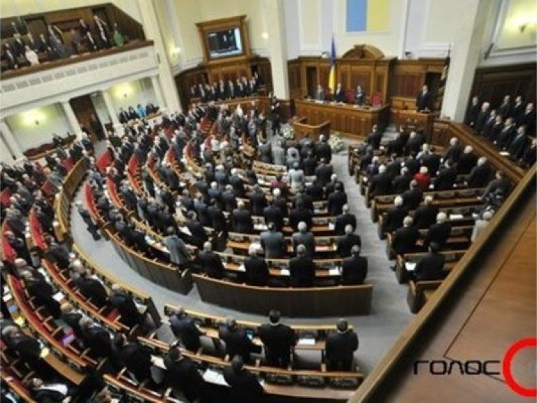 Депутаты отказались уволить Лисицкова и лечить Тимошенко за границей