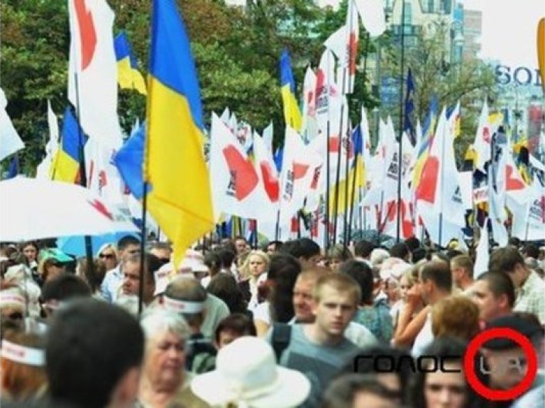 «Батькивщина» в Харькове митингует «по минимуму»: все заняты выборами