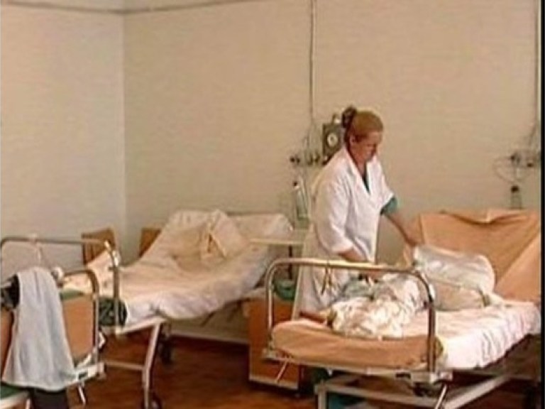 Из киевской больницы выгоняют пациентов, чтобы принять болельщиков Евро
