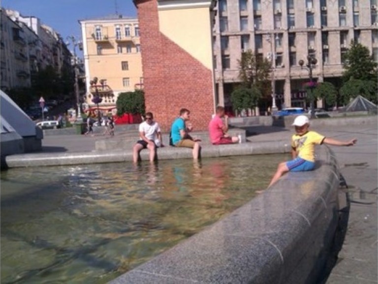 От жары спасет вода и&#8230; метро