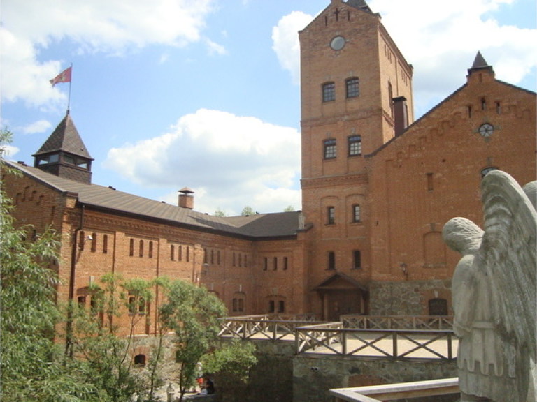 Замок-музей в Радомышле принял десятитысячного посетителя (фото)